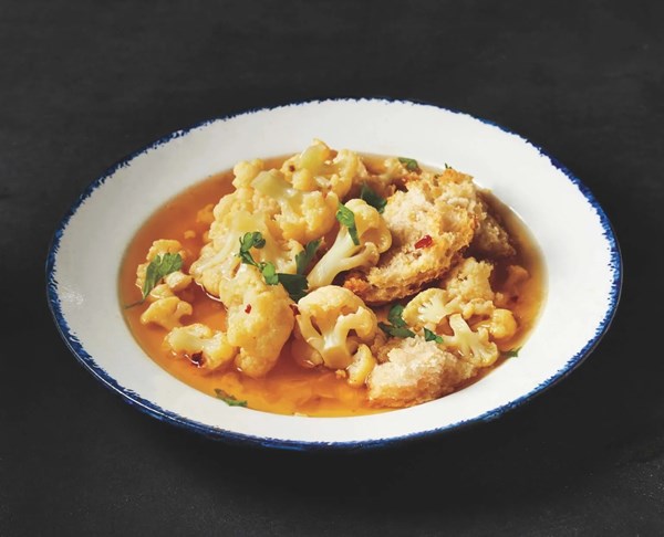 Cauliflower soup, Italian style