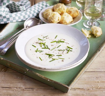 Cauliflower soup with sheep's cheese puffs