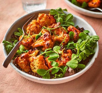 Cauliflower wings & zesty lentil salad