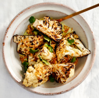 Cauliflower with habanero salt, avocado and soured cream