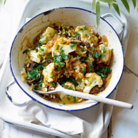 Cauliflower with sweet & sour onions