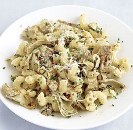 Cavatappi with artichokes and three cheeses