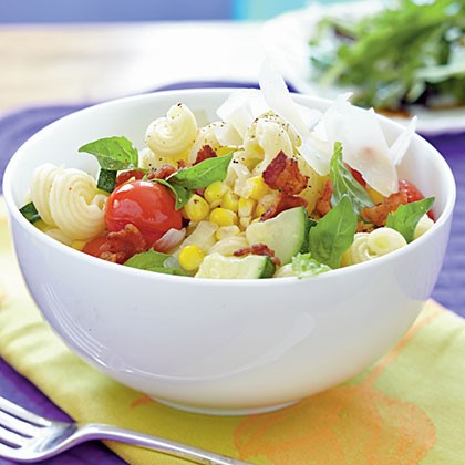 Cavatappi with bacon and summer vegetables