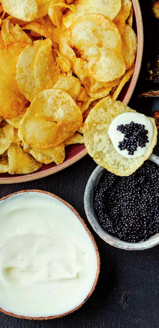 Caviar and crème fraîche crisps
