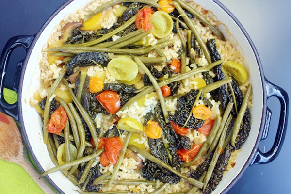Cavollo nero, yellow carrot and green bean paella