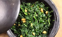Cavolo nero with golden shallots and quince