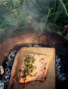 Cedar-smoked apple salmon