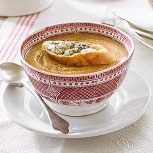Celeriac & apple soup with blue cheese toasts