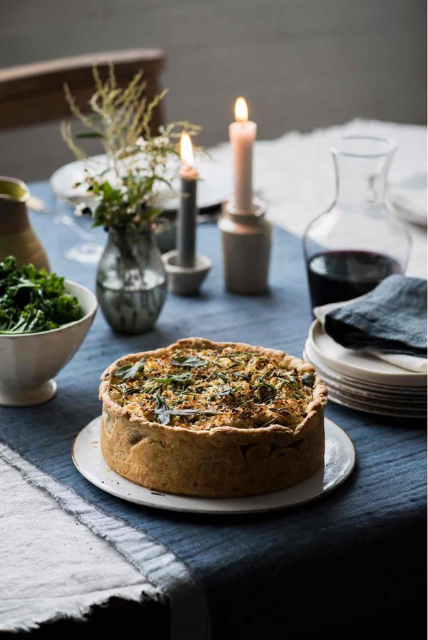 Celeriac and sweet garlic pie