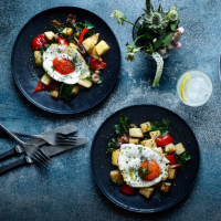 Celeriac hash with peppers, eggs and bacon