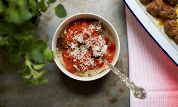 Celeriac spaghetti with beef and carrot meatballs