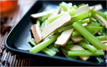 Celery and tofu salad