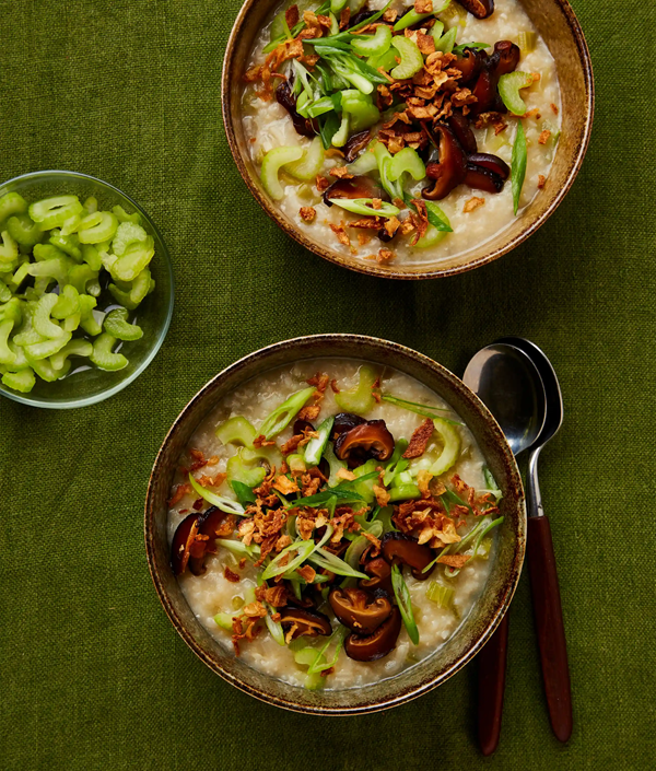 Celery congee with braised mushrooms