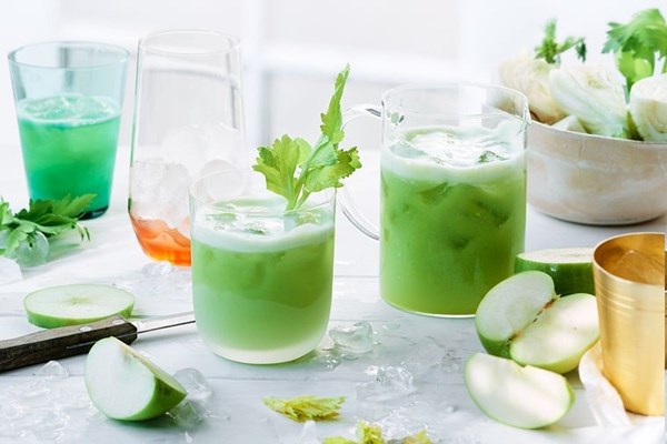 Celery, fennel and apple juice
