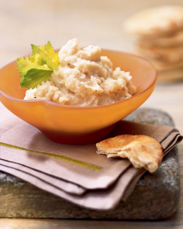 Celery root skordalia