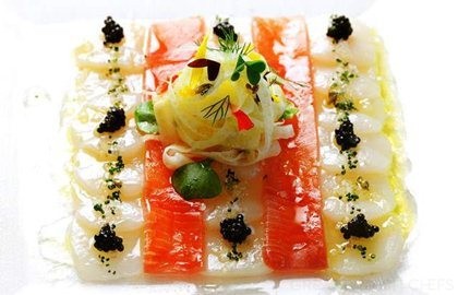 Ceviche of scallop and tuna, Seville orange and fennel