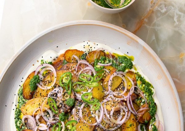 Chaat masala potatoes with yoghurt and tamarind