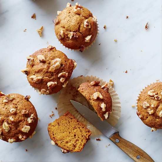 Chai-walnut muffins