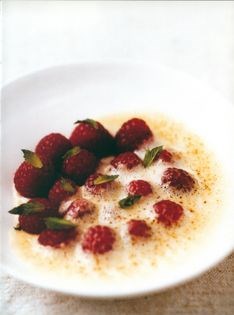 Champagne and raspberry gratin