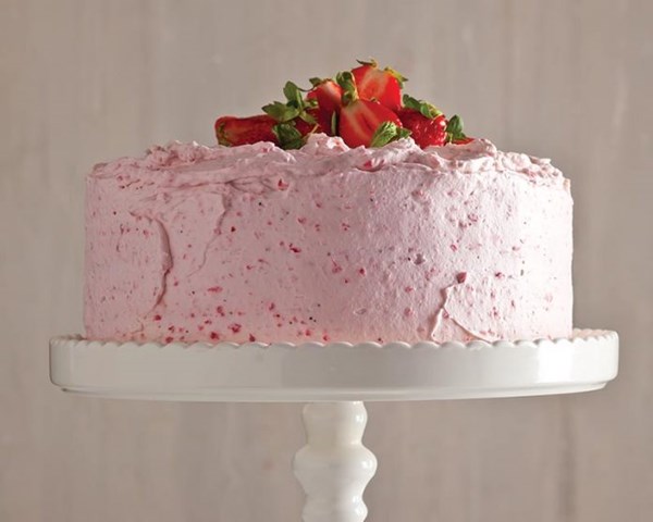 Champagne cake with fluffy strawberry frosting