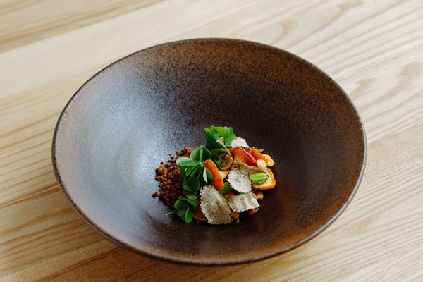  Chanterelles with leek and truffle