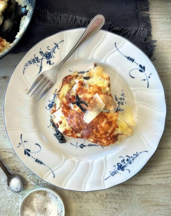 Chantilly potatoes with truffled black trumpets