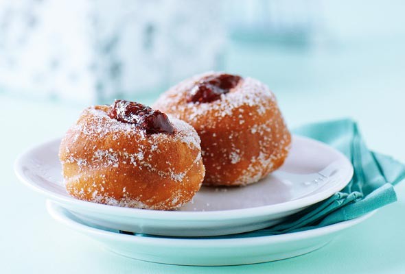 Chanukah jelly doughnuts (Soufganiot)