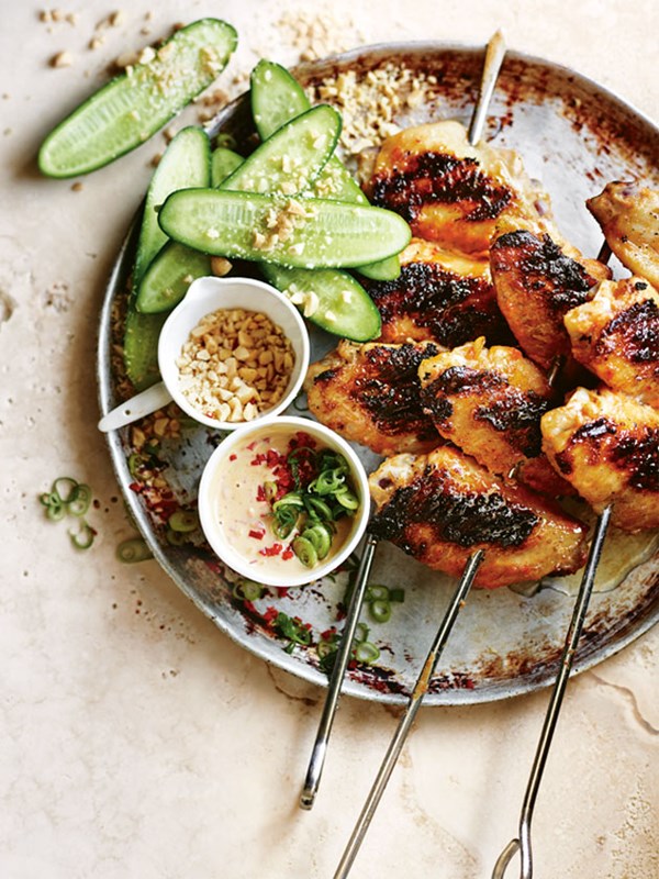 Char-grilled satay chicken wings