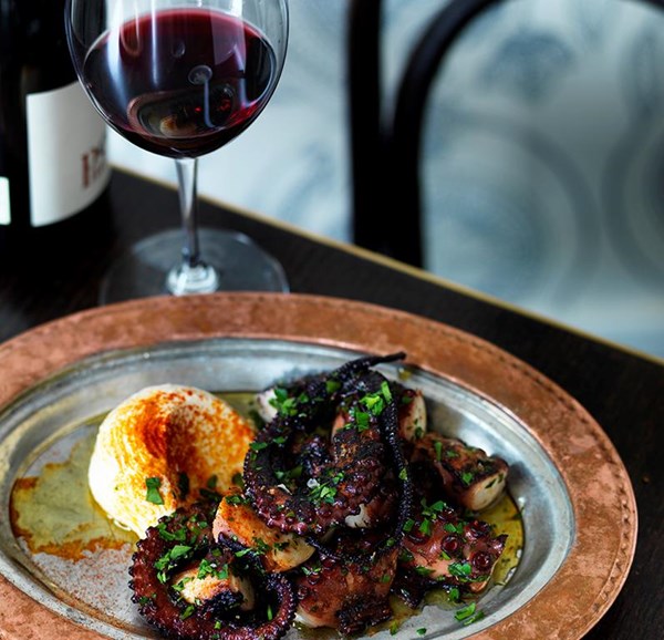 Charcoal-grilled octopus and tarama