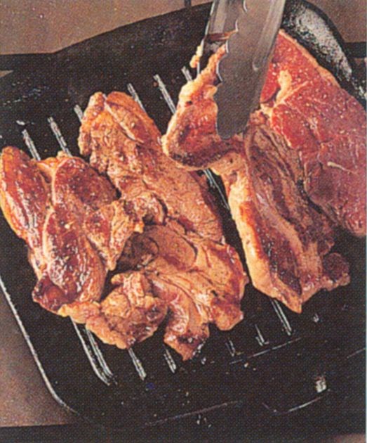 Chargrilling lamb