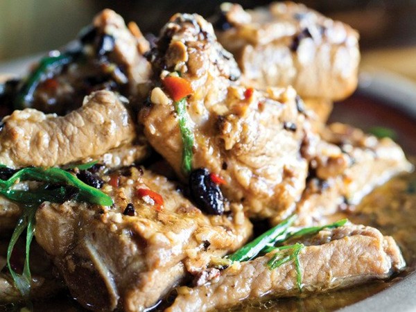 Charles Phan's black bean-glazed pork spareribs (Cook the Book)