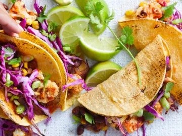 Charred cauliflower and red onion tacos 