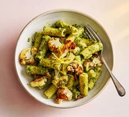 Charred cauliflower pasta with pumpkin seed pesto