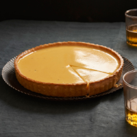 Charred clementine tart