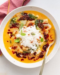Charred daikon radish soup