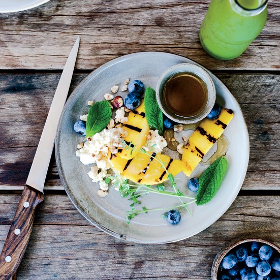 Charred mangoes with ricotta, honey and caramelized lime