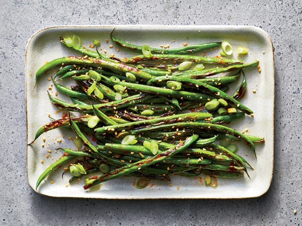 Charred sesame green beans