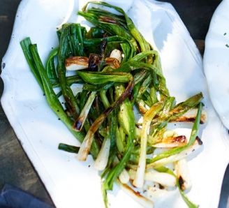 Charred spring onions