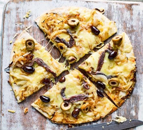 Cheat's pissaladière 