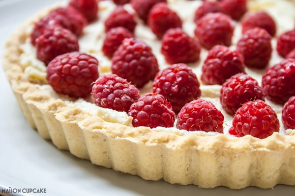 Cheat's raspberry tart