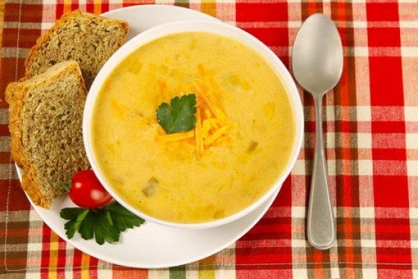 Cheddar & leek soup