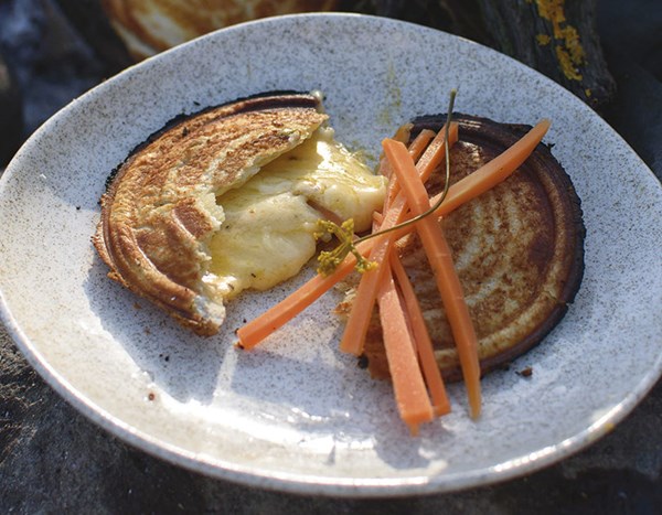 Cheddar & mustard jaffle with spicy dill-pickled carrots