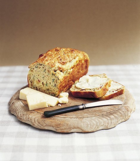 Cheddar and bacon loaf
