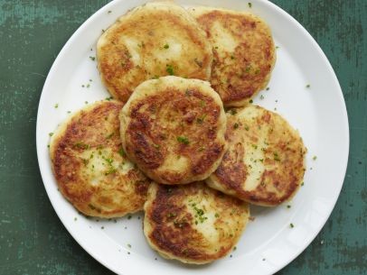 Cheddar-and-herb boxty