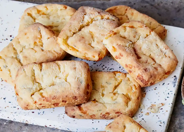 Cheddar and thyme scones