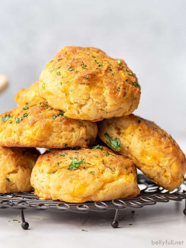 Cheddar bay biscuits