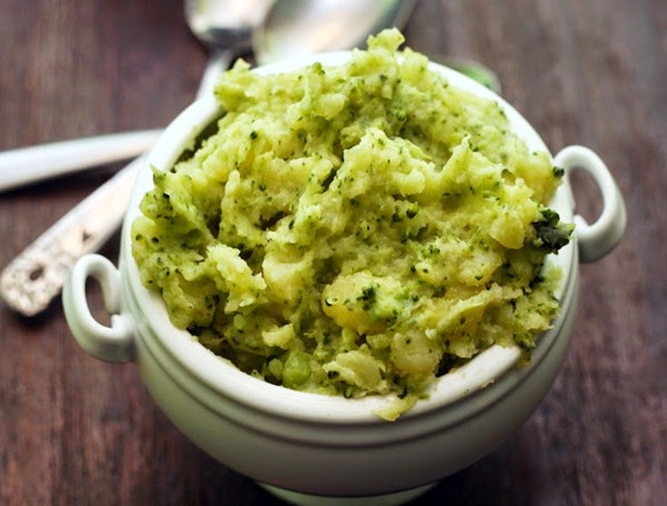 Cheddar broccoli mashed potatoes