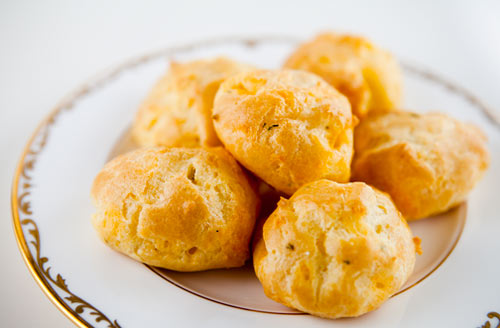 Cheddar cheese puffs