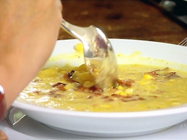 Cheddar corn chowder