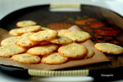 Cheddar crisps